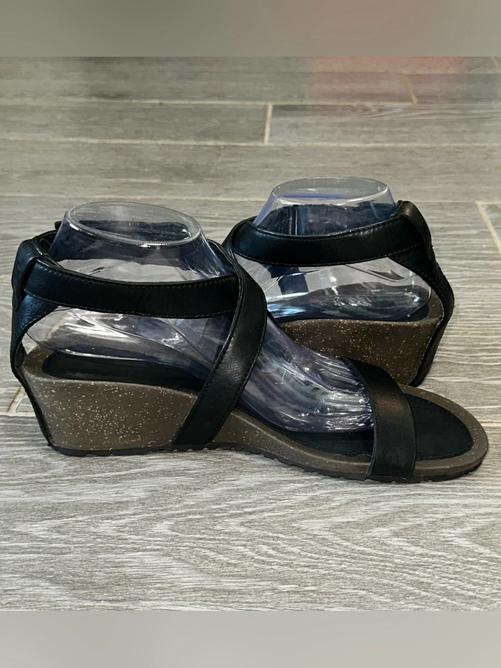 Teva Cabrillo Crossover Leather Wedge Sandals Black Women's 9.5 Summer Shoes